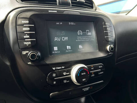 2019 Kia Soul +