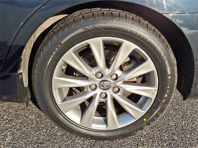 2015 Toyota Camry Hybrid