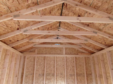 10 x 16 utility  w/8 ft walls