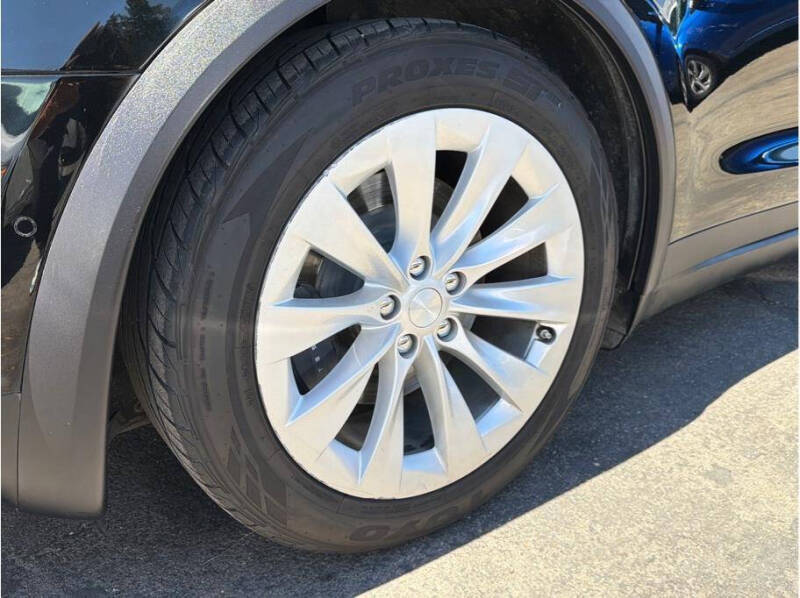 2017 Tesla Model X