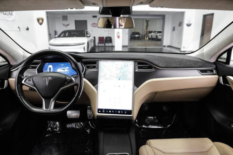 2017 Tesla Model S 90D
