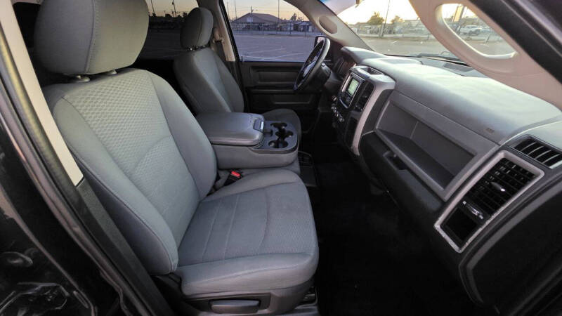 2017 RAM 1500 Express