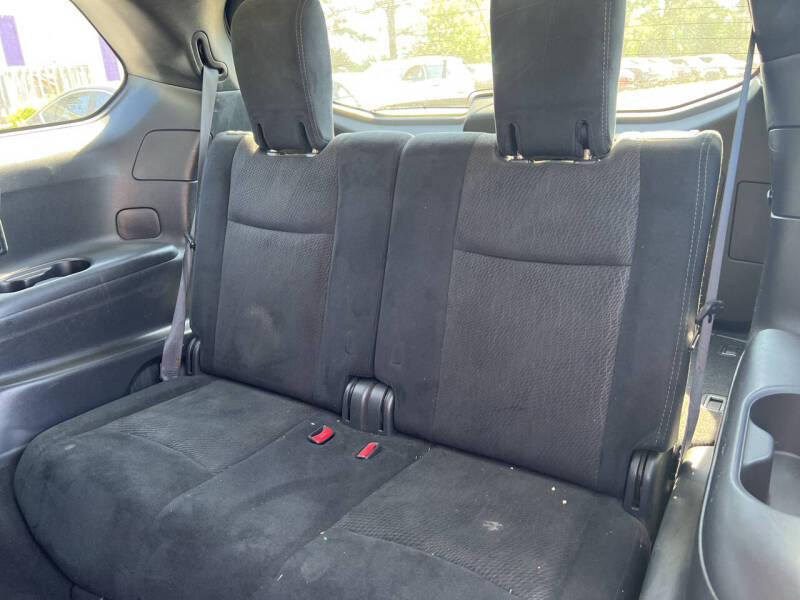 2015 Nissan Pathfinder SV