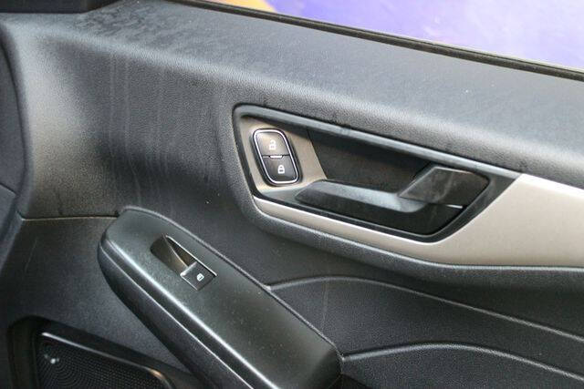 2022 Ford Escape S
