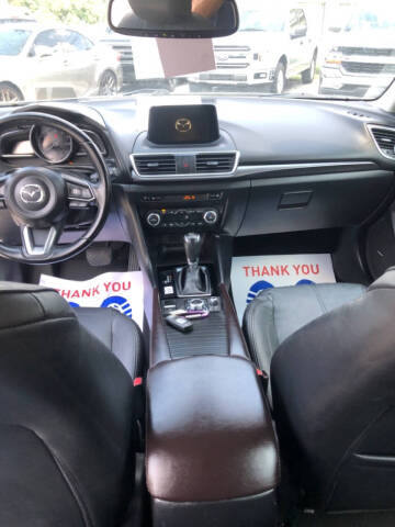 2017 Mazda MAZDA3 Grand Touring