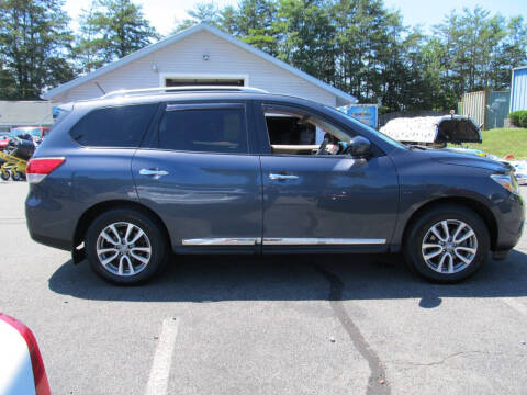 2014 Nissan Pathfinder SL