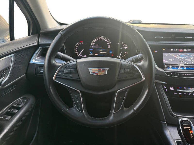 2018 Cadillac XT5 Premium Luxury