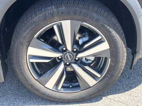 2024 Nissan Rogue SL