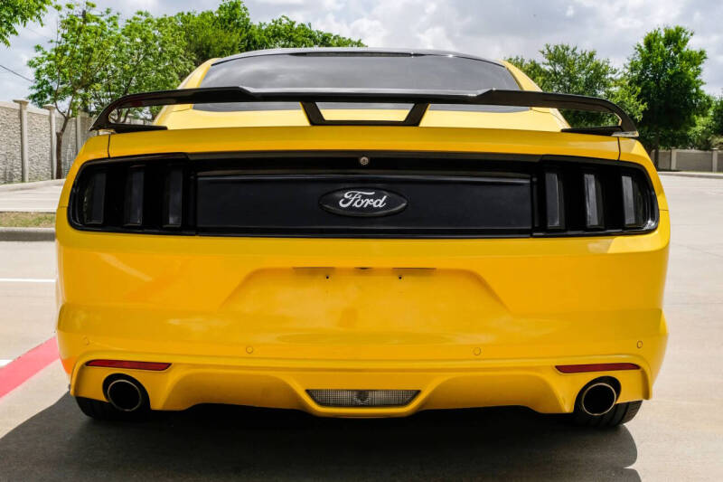 2017 Ford Mustang