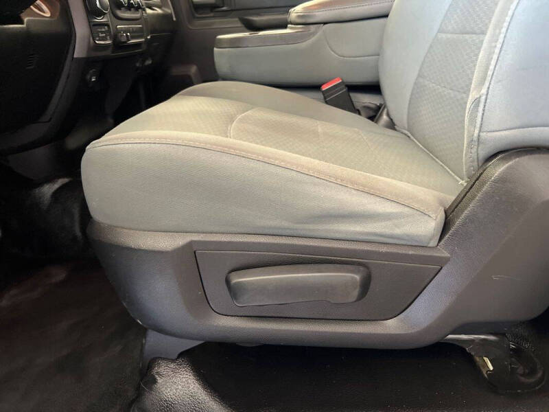 2020 RAM 1500 Classic Tradesman