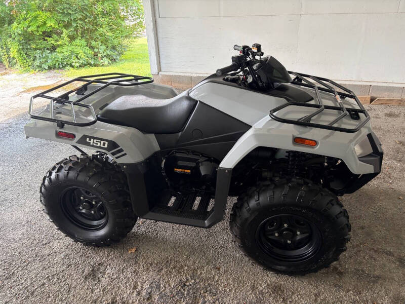 2024 Tracker 450