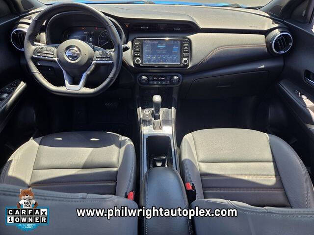 2021 Nissan Kicks SR