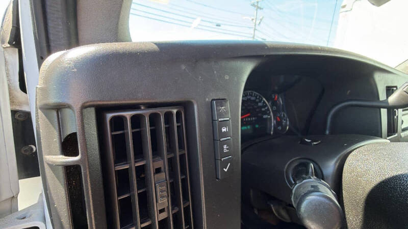 2019 Chevrolet Express 2500