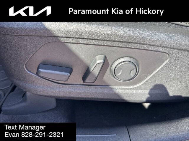 2025 Kia Sorento SX