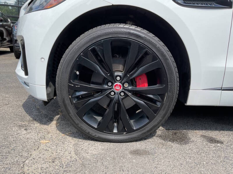 2019 Jaguar F-PACE S