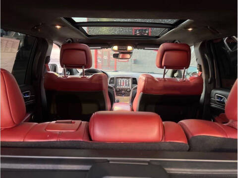 2017 Jeep Grand Cherokee SRT