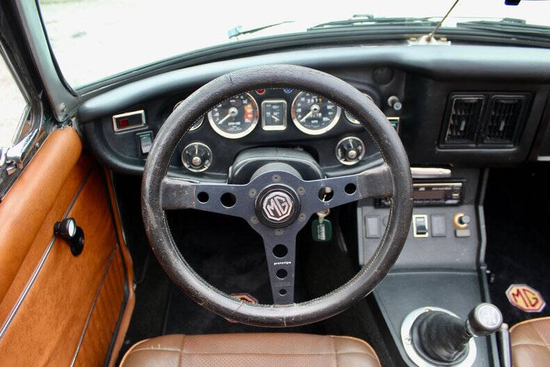 1975 MG MGB