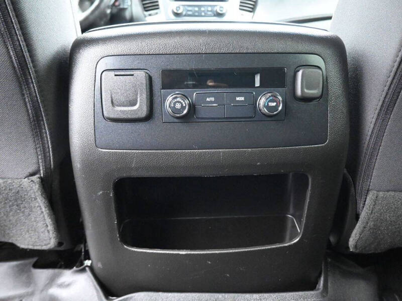 2017 Chevrolet Tahoe LS