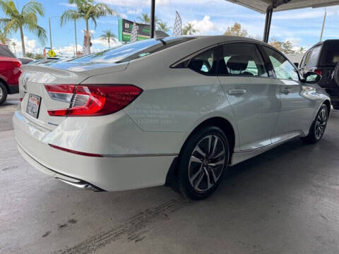 2020 Honda Accord Hybrid EX