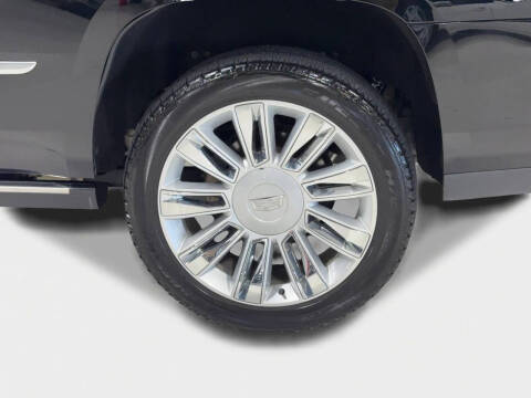 2019 Cadillac Escalade Platinum