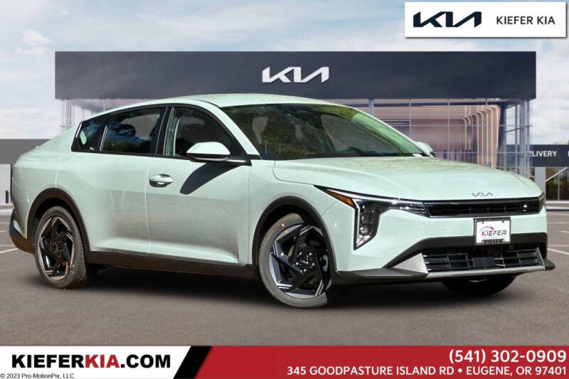 2025 Kia K4 EX's photo