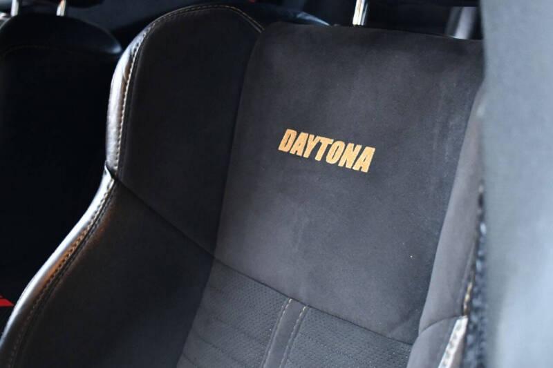 2017 Dodge Charger Daytona 392