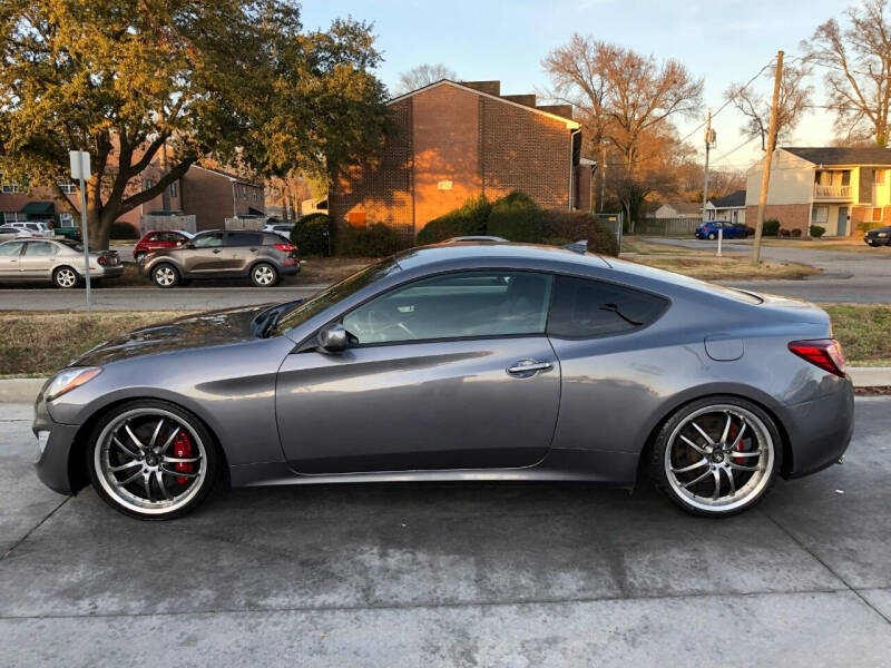 2014 Hyundai Genesis Coupe 2.0T R-Spec