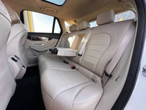 2018 Mercedes-Benz GLC GLC 300