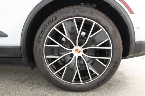 2025 Porsche Macan Electric