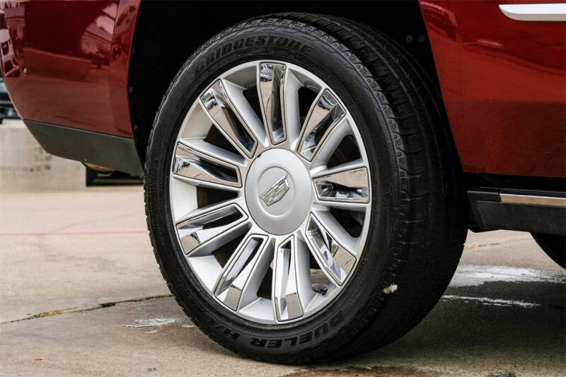 2019 Cadillac Escalade Platinum