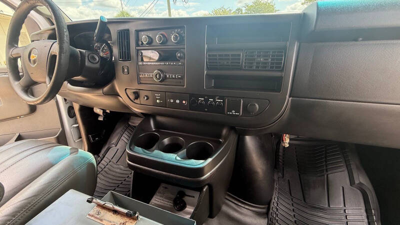 2018 Chevrolet Express 2500