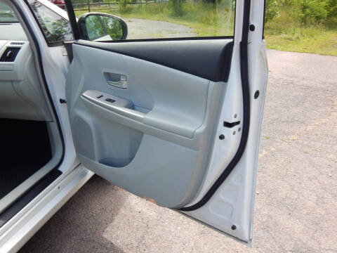 2013 Toyota Prius v