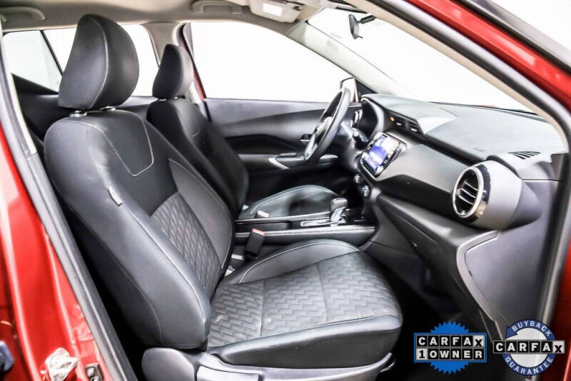 2022 Nissan Kicks SV