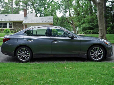 2021 Infiniti Q50 Luxe