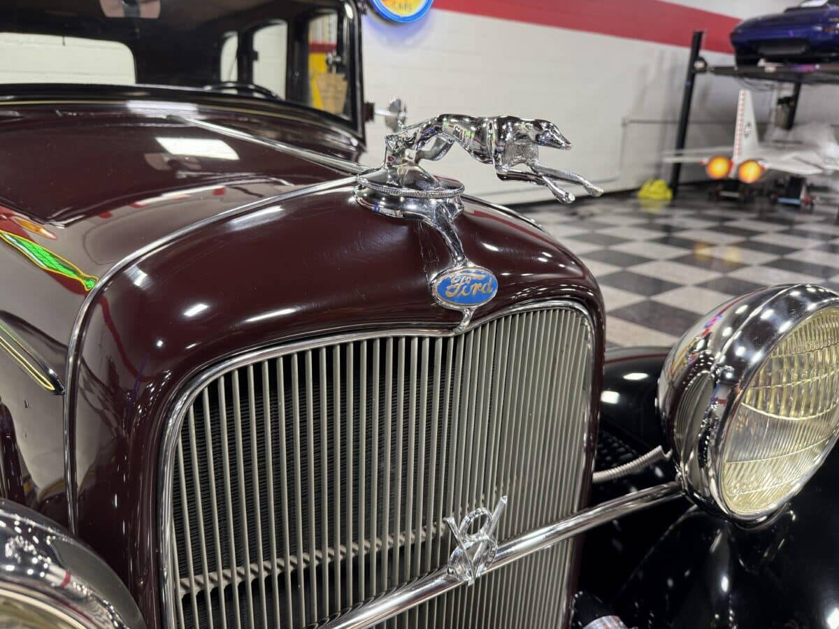 1932 Ford Model 18 20