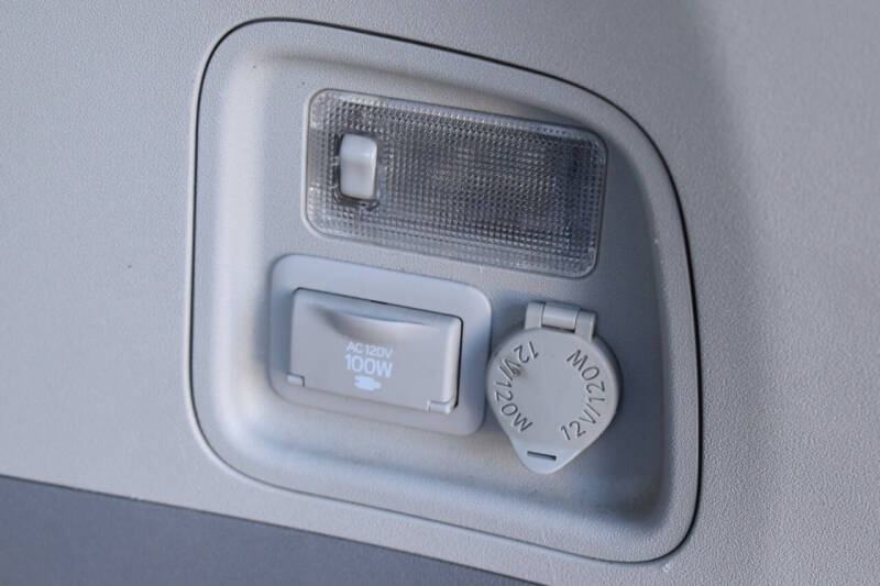 2014 Toyota Sienna XLE 7-Passenger