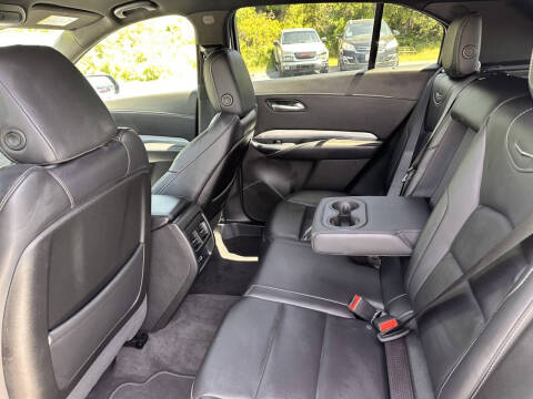 2023 Cadillac XT4 Premium Luxury