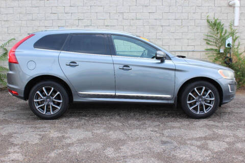 2016 Volvo XC60 T6 Platinum