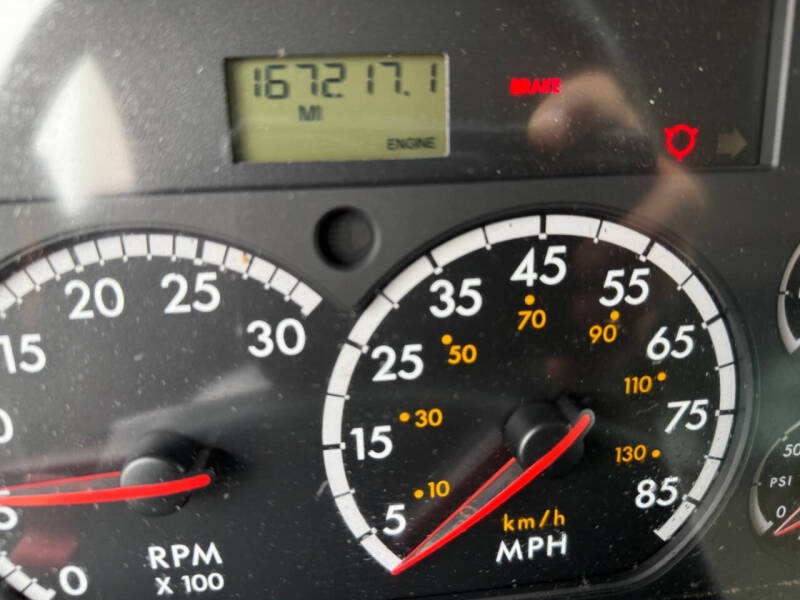 2008 Freightliner M2 106