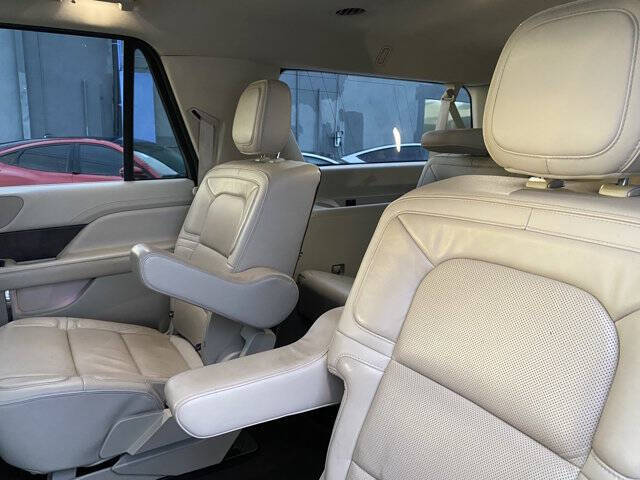 2018 Lincoln Navigator L Select