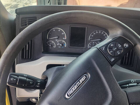 2022 Freightliner Cascadia