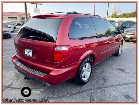 2005 Dodge Grand Caravan SXT