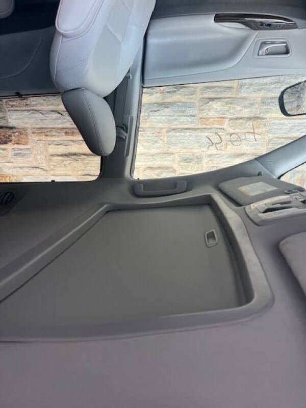 2018 Toyota Sienna XLE 8-Passenger