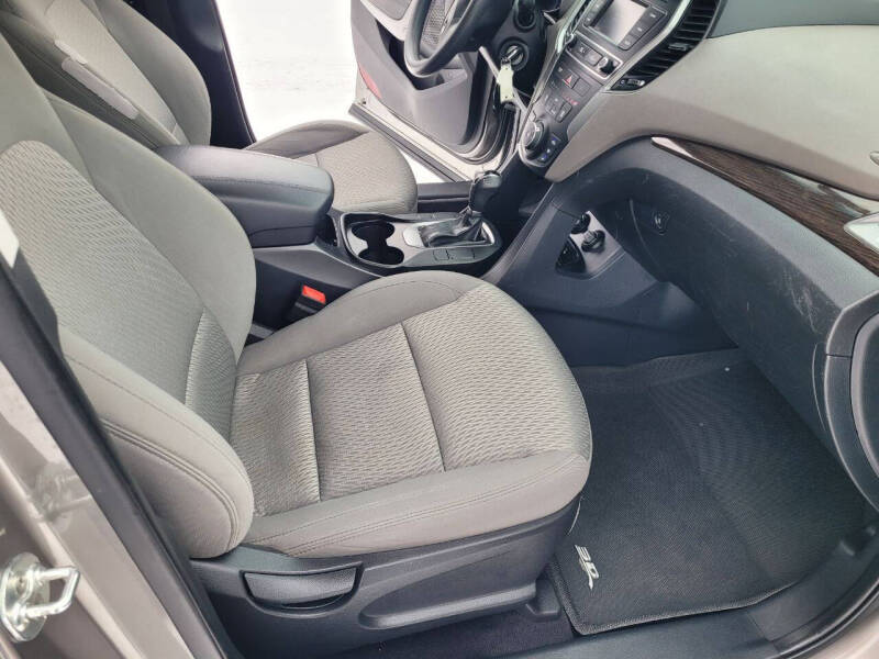 2017 Hyundai Santa Fe Sport 2.4L