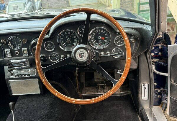 1968 Aston Martin DB6