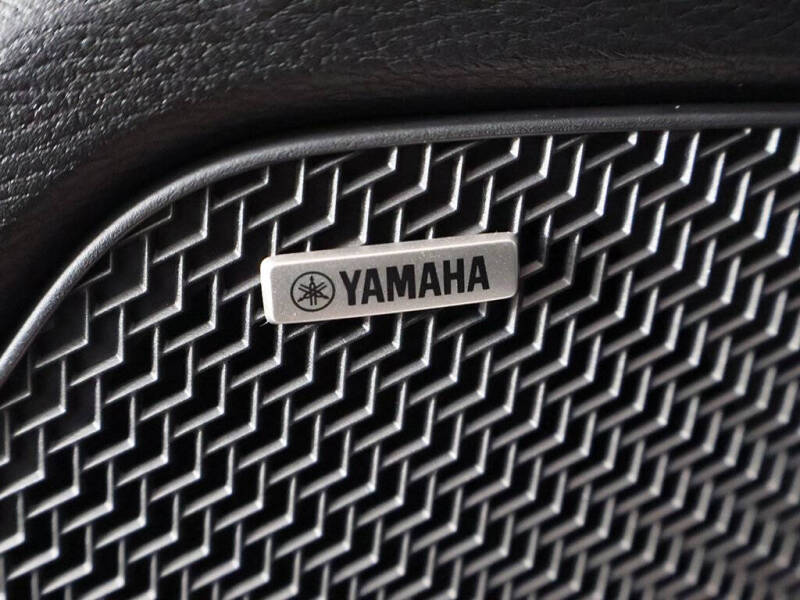 2025 Mitsubishi Outlander ES