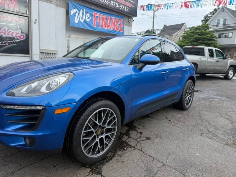 2017 Porsche Macan