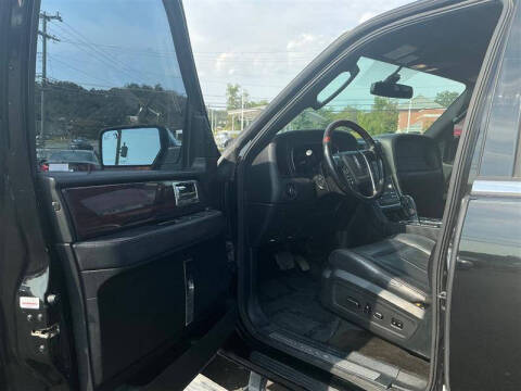 2017 Lincoln Navigator L Reserve