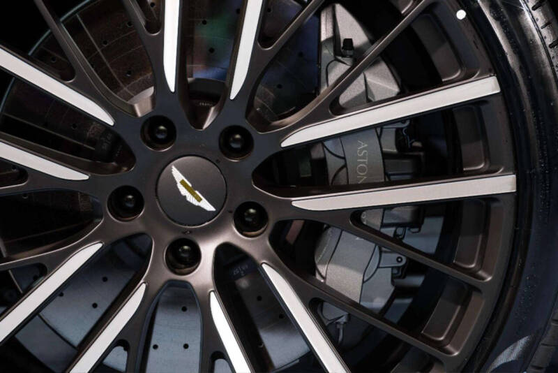 2026 Aston Martin DBX 707