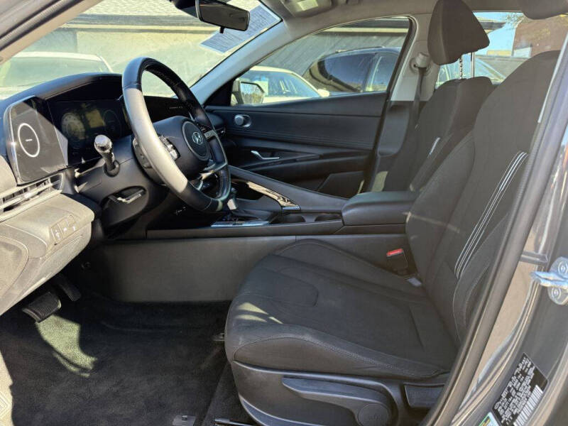 2023 Hyundai Elantra